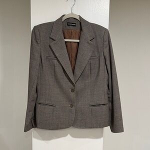 Vintage Harve Bernard women’s 100% wool blazer size 14